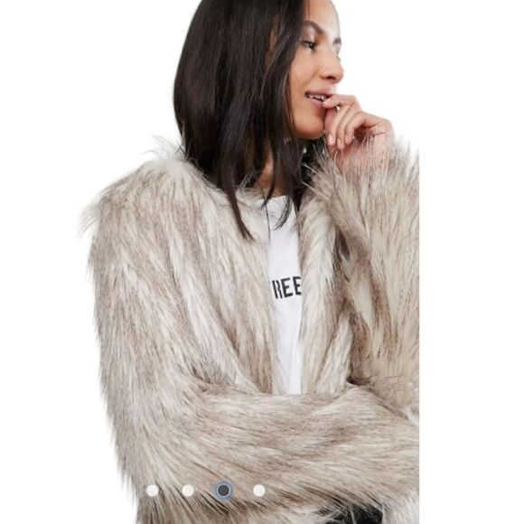 Urbancode Faux Feather Jacket - Picture 3 of 9